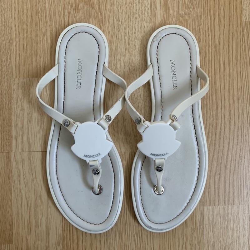 Женские Moncler Шкіряні Капці Білі 39