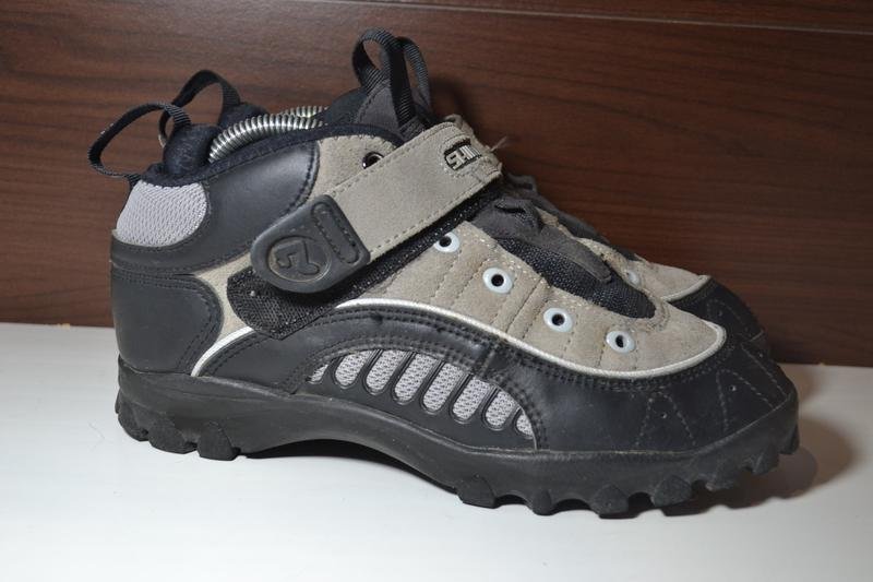 Men Shimano Boots Grey Leather 41