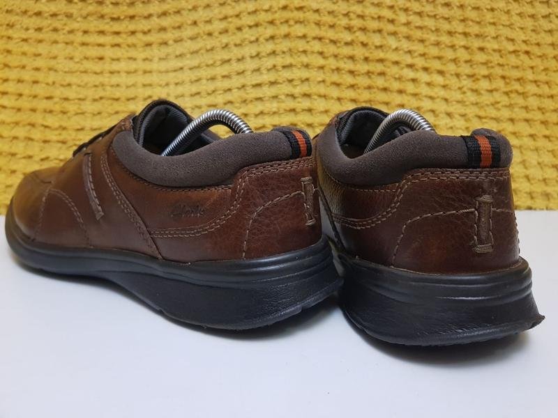 Men Clarks Heels Black Leather 44