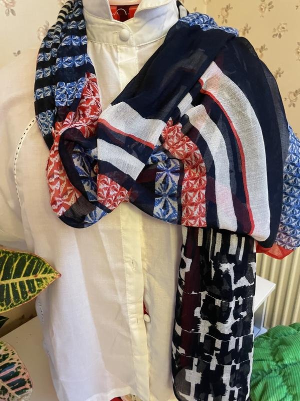 Damen Betty Barclay Schal Marineblau Einheitsgröße