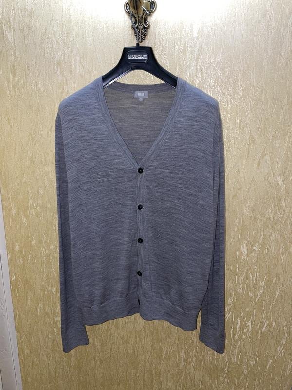 Men Uniqlo Sweater Grey 38 / M / 46