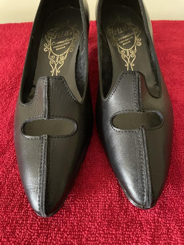 Women Corneliani Heels Black Leather 37