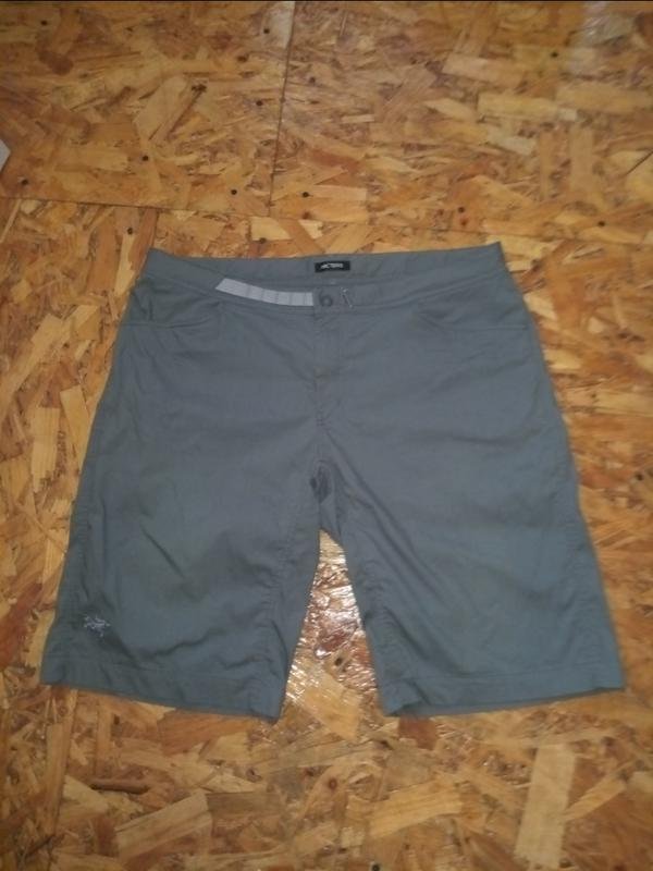 Мужские Arc'teryx Шорты Хаки 34 / L / 50