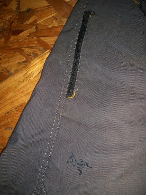 Мужские Arc'teryx Шорты Тёмно-синий 33 / L / 48