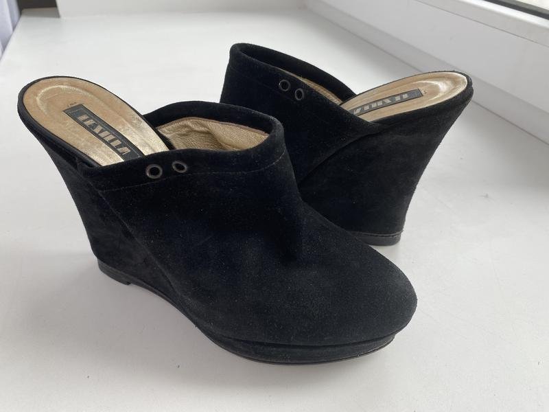 Women Le Silla Sabots Black Suede 37