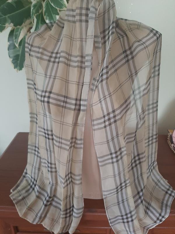 Women Burberry Scarf Beige One size