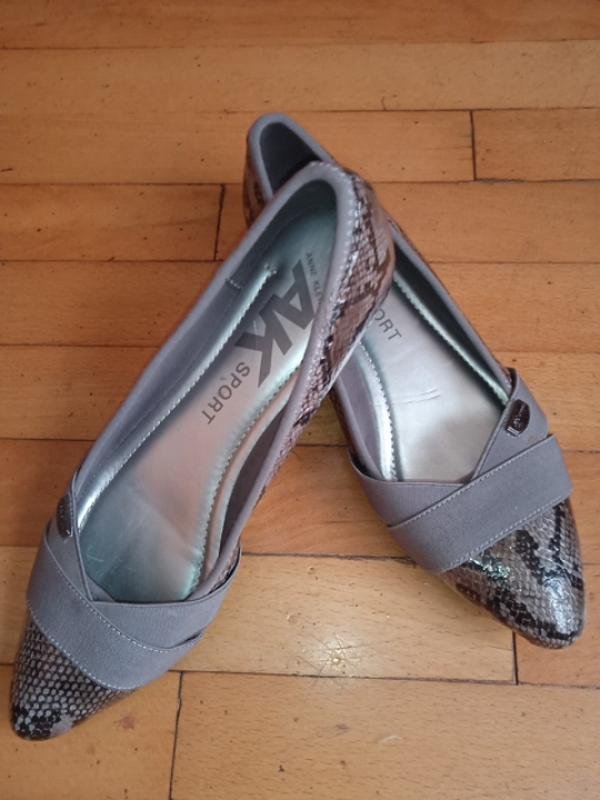 Женские Anne Klein Туфли Серый 37