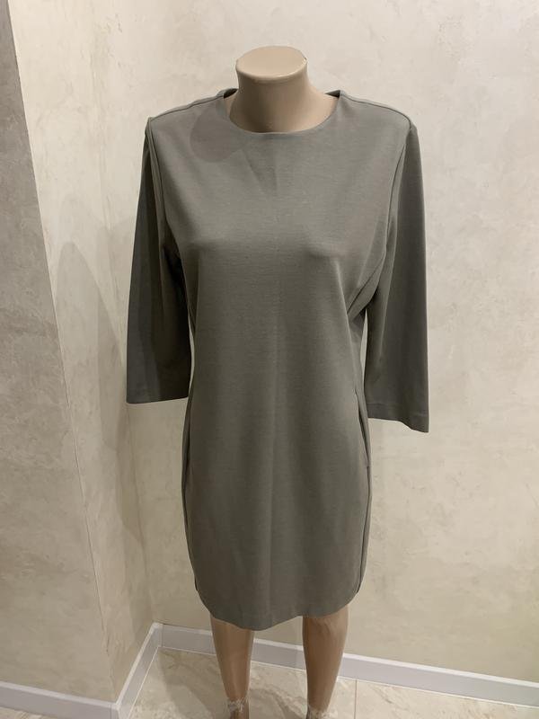 Женское Uniqlo Платье Серое  S