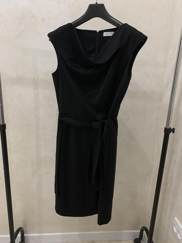 Женское Calvin Klein Платье Чёрное 34 / XS / 42