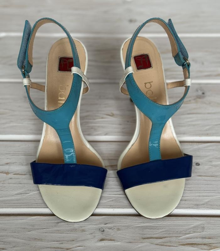 Damen Ballin Absätze Marineblau Leder 35.5