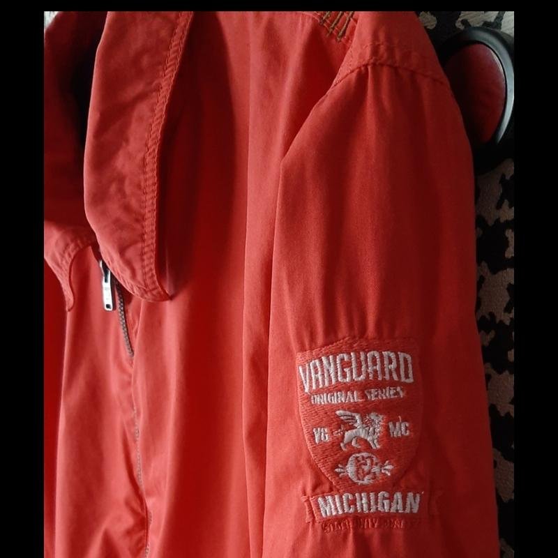 Homme Veste Rouge Autre