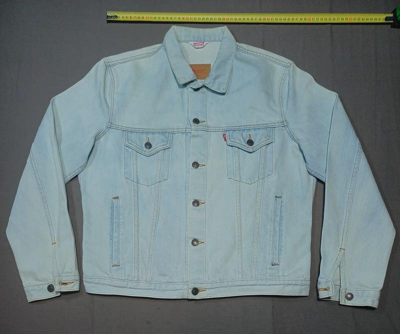 Женская Levi's Куртка Белая Джинс 32