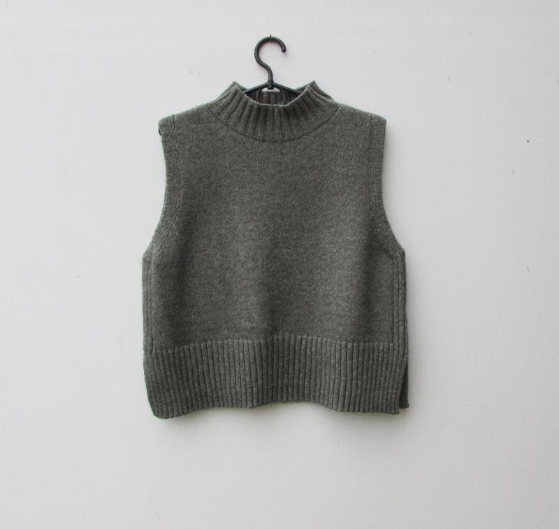 Women Cingue Vest Khaki Wool 40 / L / 48