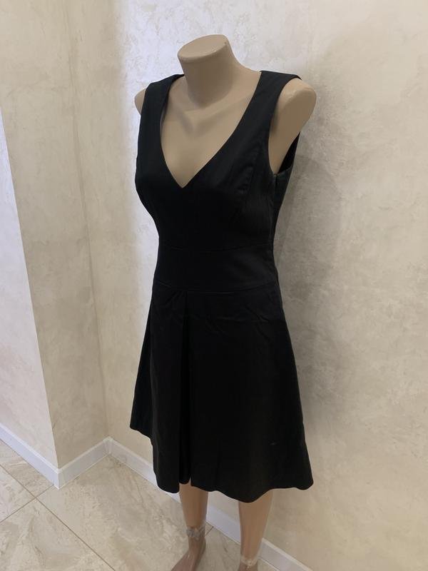 Женское Hugo Boss Платье Чёрное 40 / L / 48