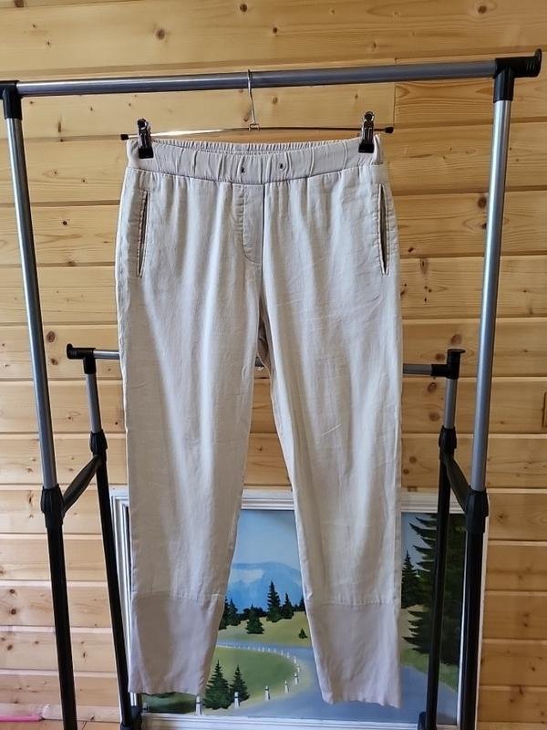 Women Fabiana Filippi Trousers Beige 36 / S / 44