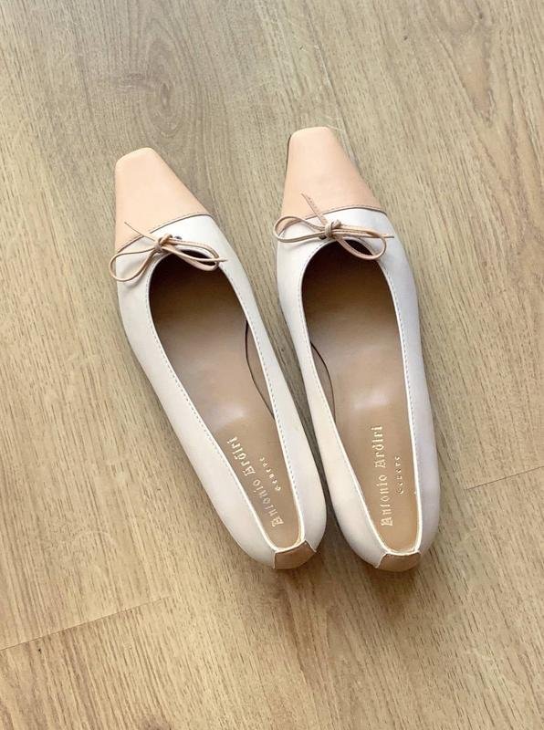 Women Antonio Ardiri Heels Beige Leather 37