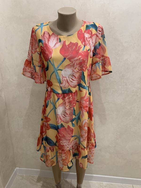 Женское Opera Milano Платье Разноцветное 40 / L /