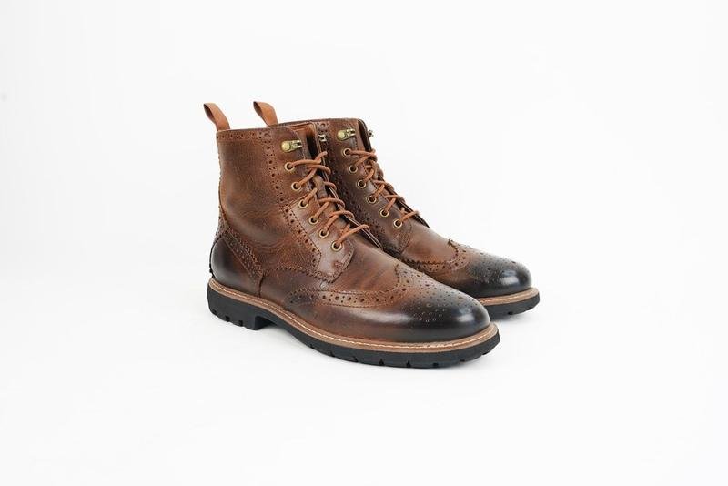 Uomo Clarks Stivali Marrone Pelle 42