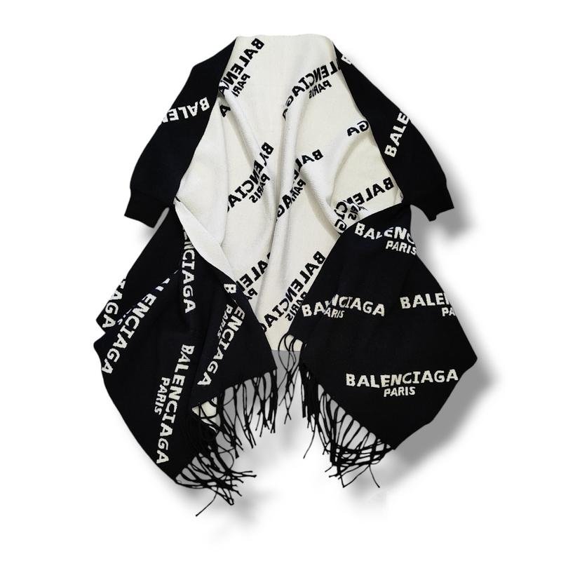 Женский Balenciaga Свитер Чёрный Полиэстер 38 / M