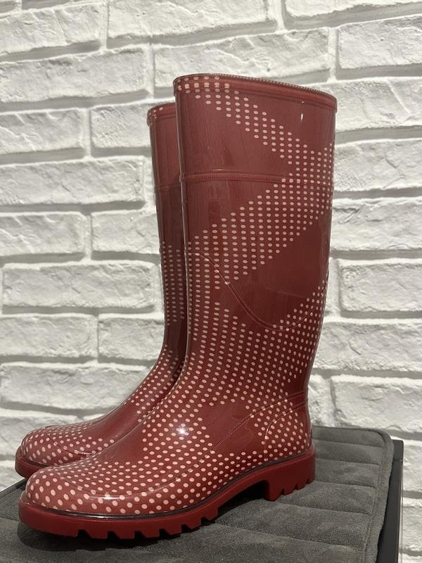 Femme Burberry Bottes en Caoutchouc Rouge 36