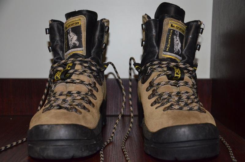 Women La Sportiva Boots Yellow 40