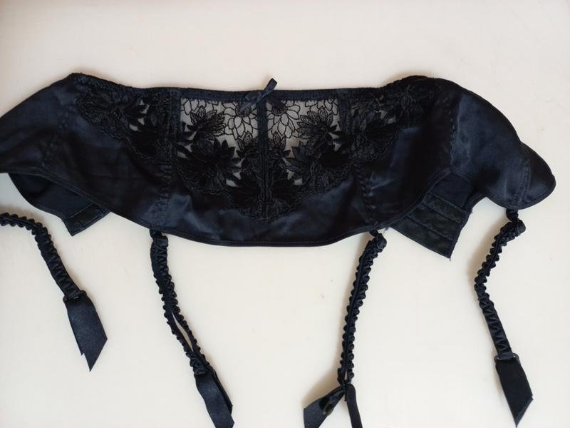 Women Chantelle Stockings Navy 2