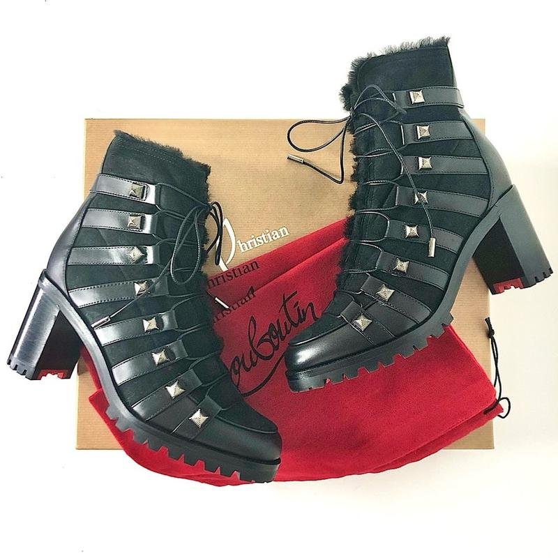 Женские Christian Louboutin Сапоги Чёрные Замша 39