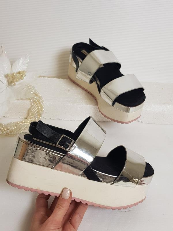 Женские ZARA Босоножки Серебристый Искусственная