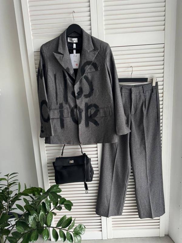 Women Christian Dior Suit Beige 36 / S / 44