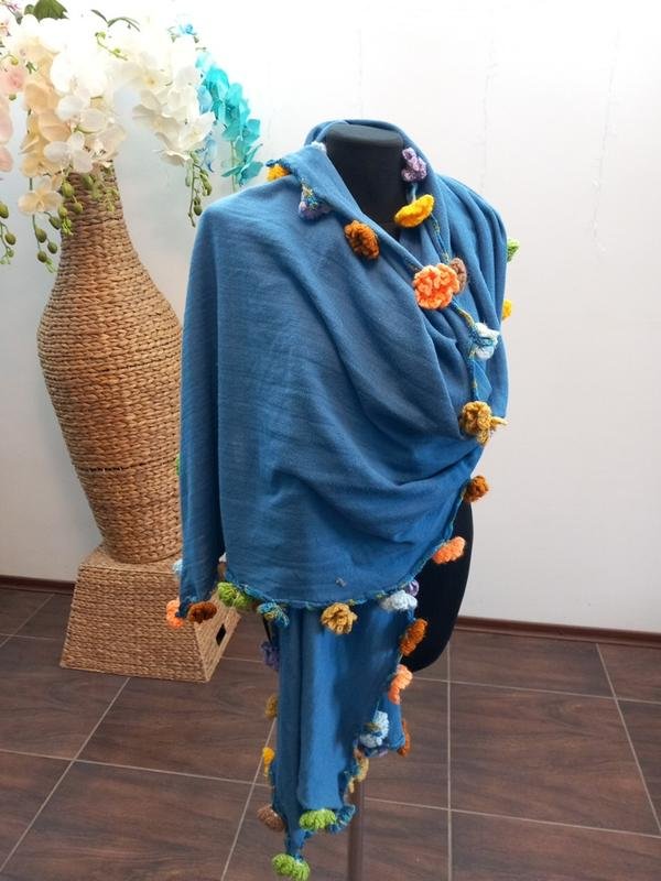 Women Ballin Scarf Multicolor Knit