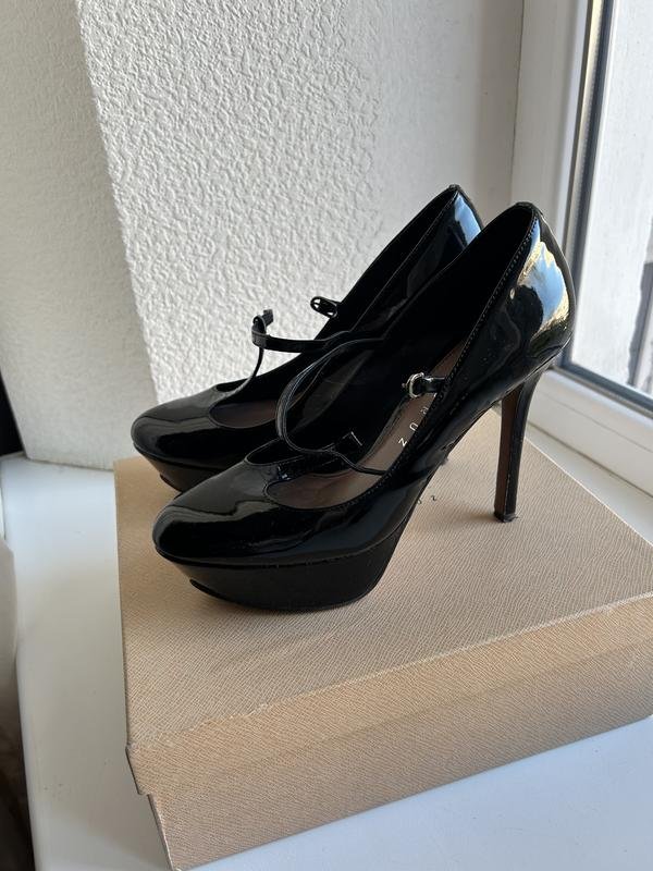 Women Bimba y lola Heels Black Patent Leather 37.5