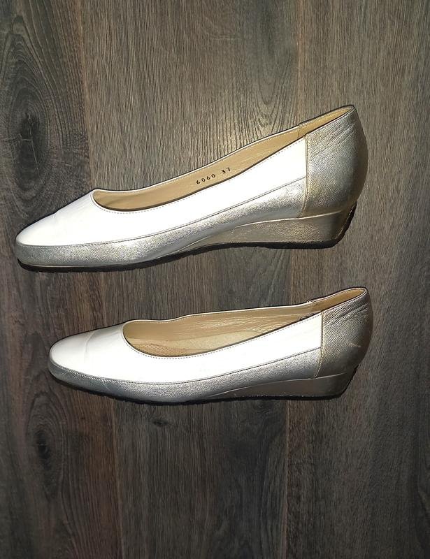 Женские Bagnoli Sartoria Napoli Туфли Белые Кожа