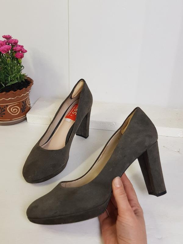 Женские Clarks Туфли Серые Замшевые 40