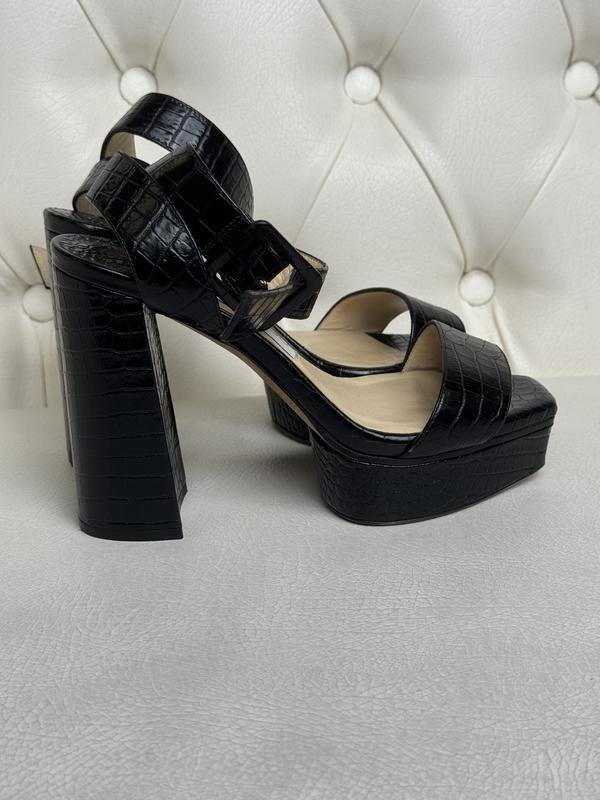 Женские Jimmy Choo Босоножки Чёрный Кожа 38