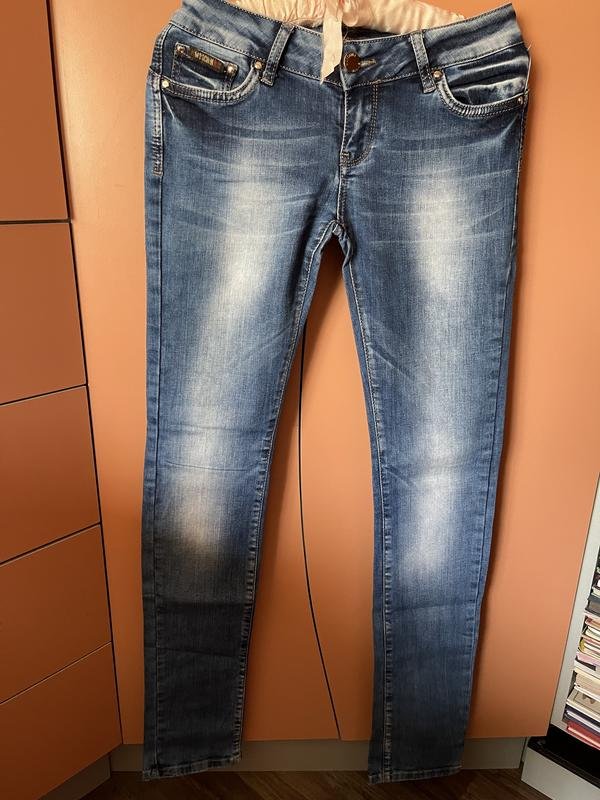 Женские Moschino Jeans Джинсы Синий Деним 27 / S