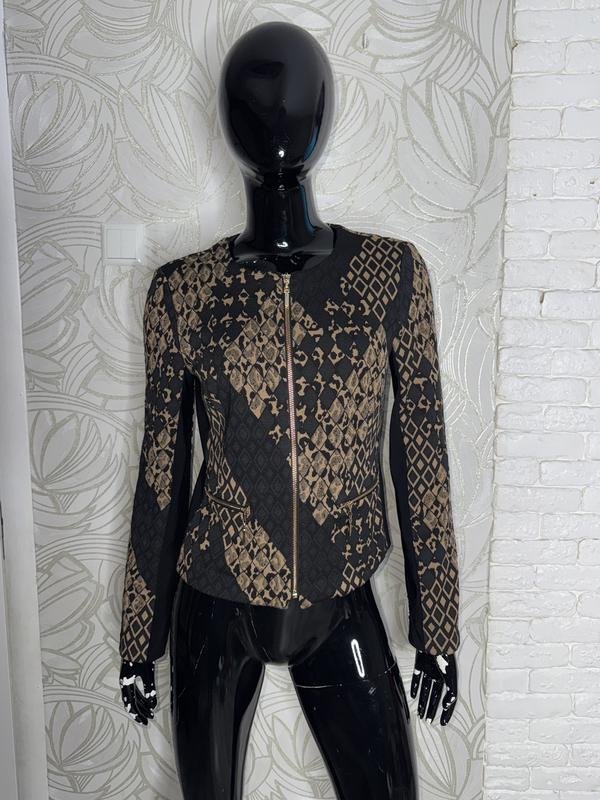Donna Joseph Ribkoff Blazer Beige 36 / S / 44
