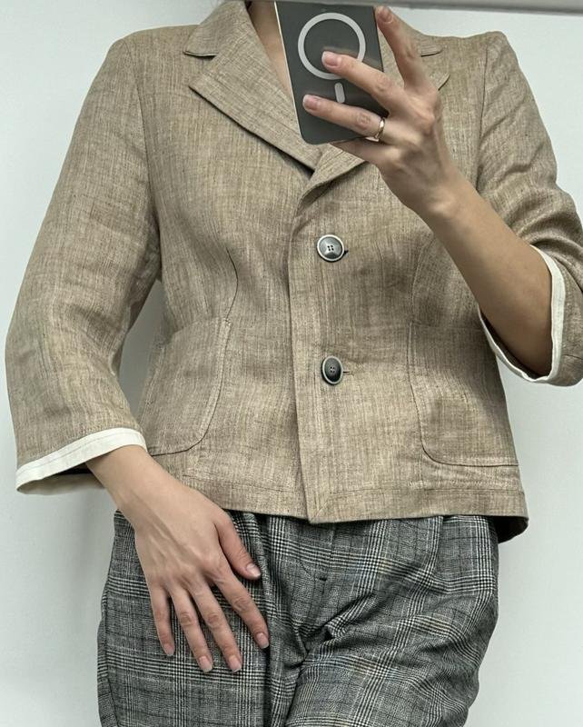 Женский Sartoria di Cascia Пиджак Бежевый Лен 38 /