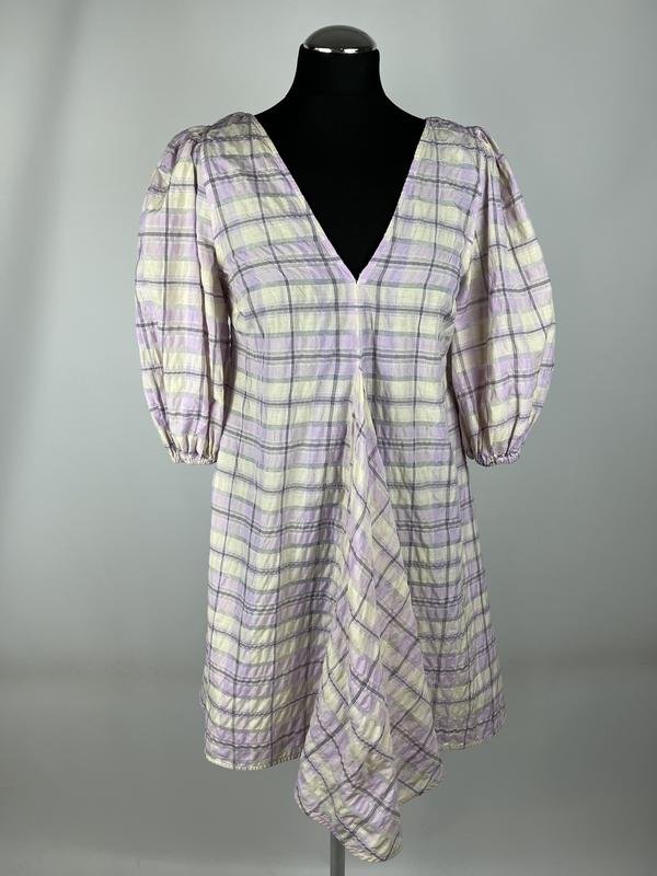 Женское Ganni Платье Розовое 36