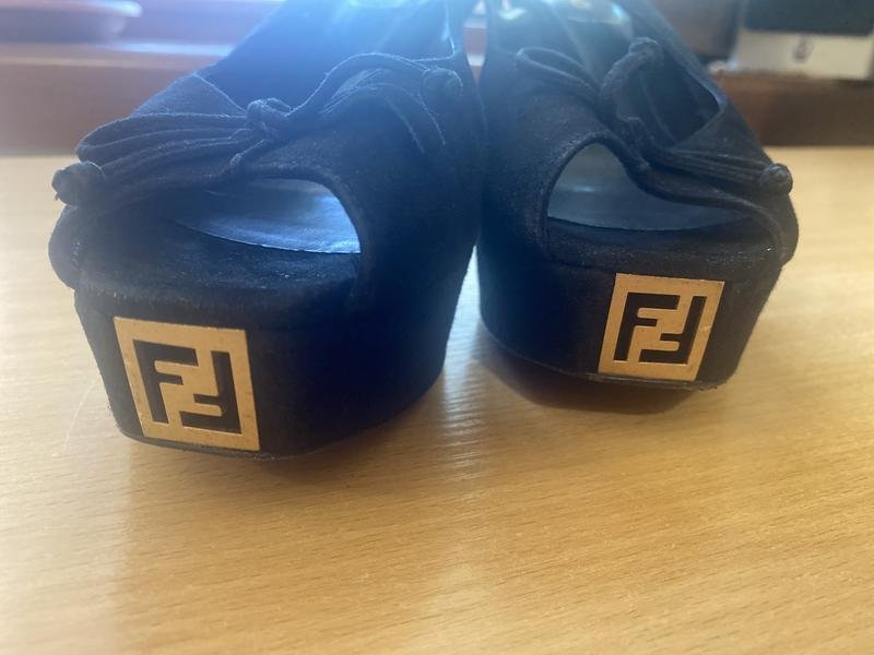Femme Fendi Talons Noir Suède 40
