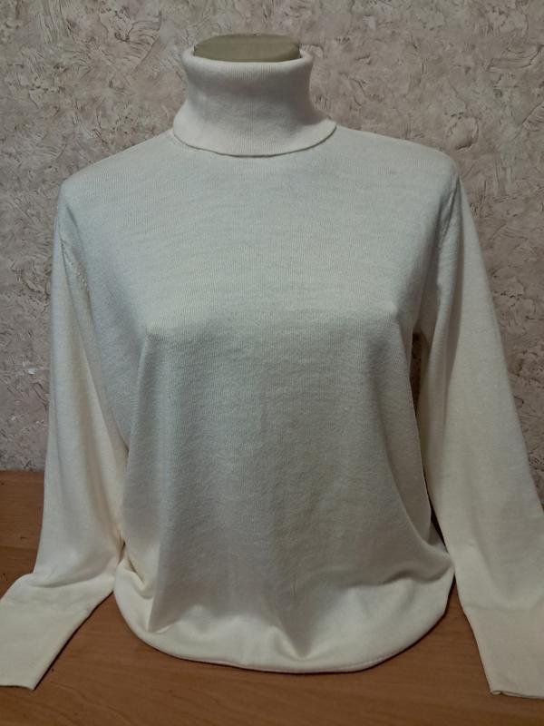 Women Club Monaco Turtleneck White Wool 42 / XL /