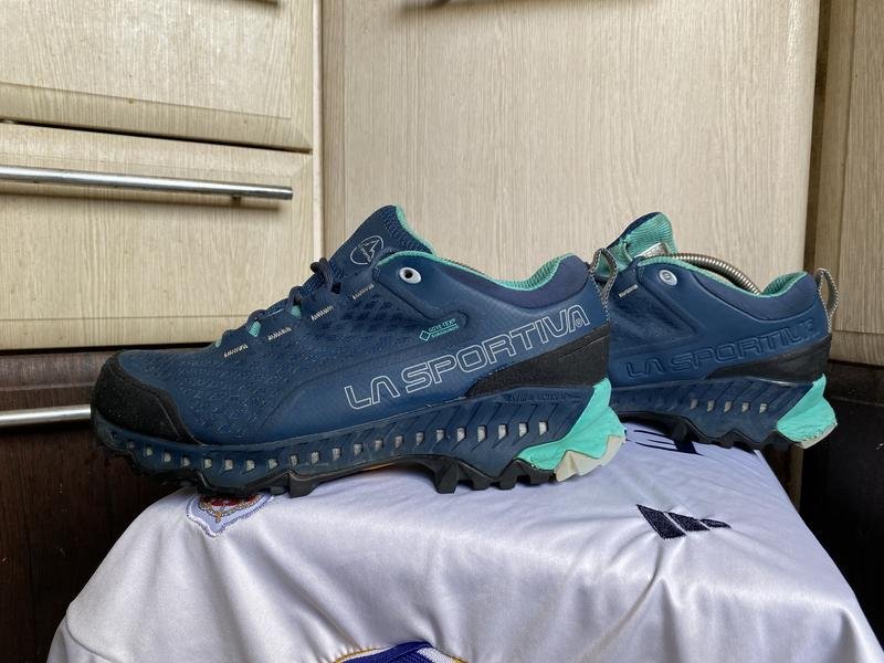 Women La Sportiva Boots Navy 39