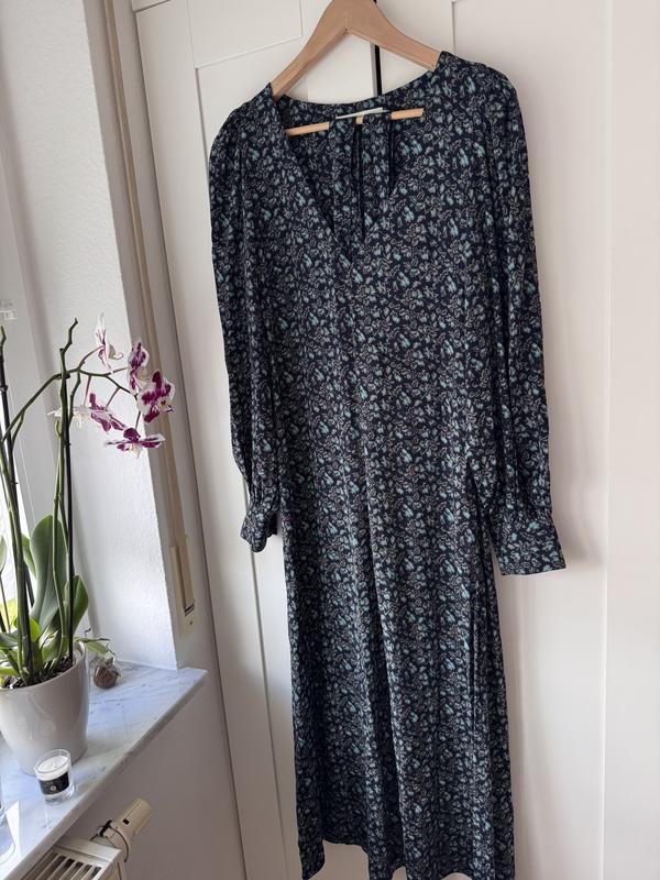 Женское Gestuz Платье Тёмно-синий 36 / S / 44