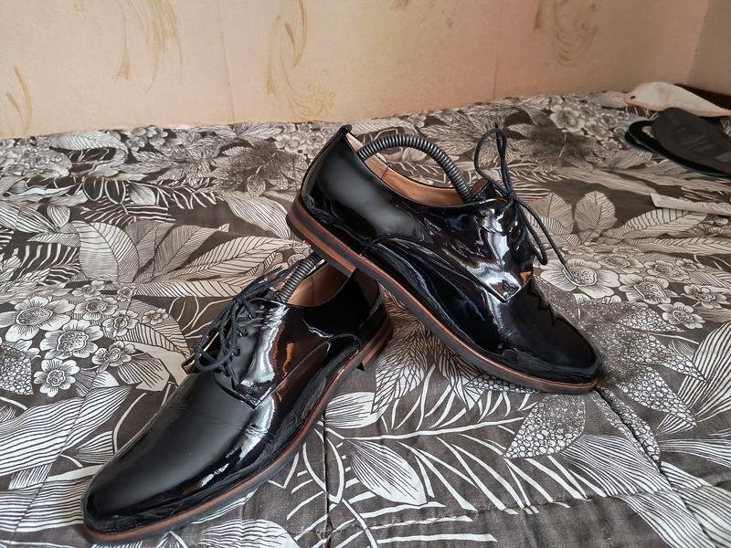 Женские Lloyd Туфли Чёрные Лакированная Кожа 40