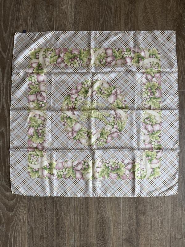 Женский Burberry Шарф Розовый Шелк