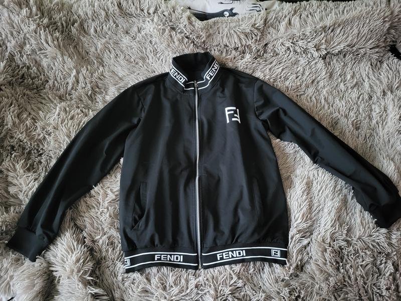 Homme Fendi Pull Noir 38 / M / 46