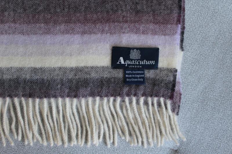 Женский Aquascutum Шарф Бежевый Кашемир
