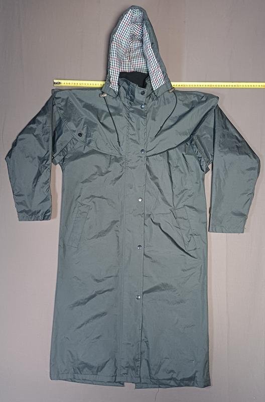 Женский Mado Плащ Хаки Полиэстер 38 / M / 46