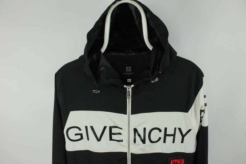 Женский Givenchy Куртка Чёрный 38 / M / 46