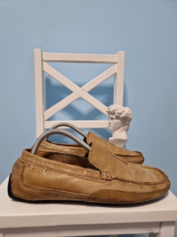 Homme Clarks Mocassins Beige Cuir 42