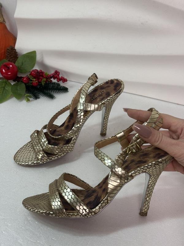 Женские Cube Босоножки Золотистый Искусственная